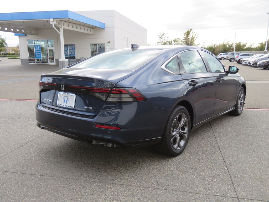 2025 Honda Accord Hybrid EX-L photo 2
