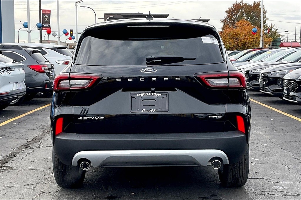 2026 Ford Escape Active photo 3