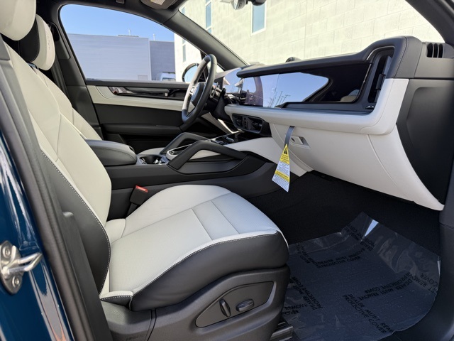 2026 Porsche Cayenne E-Hybrid Base photo 18