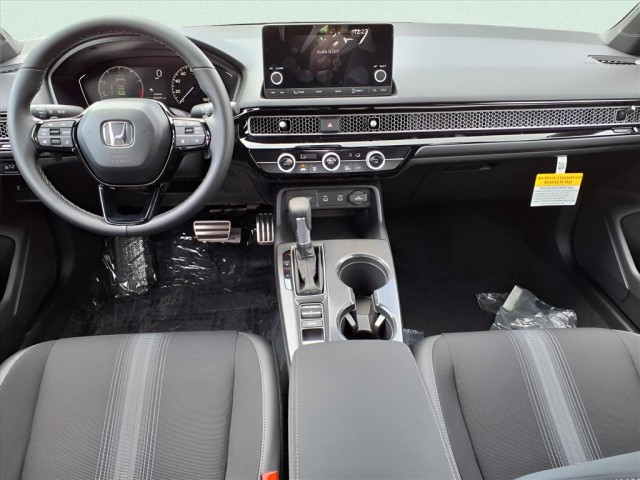 2025 Honda Civic Hatchback Sport photo 13
