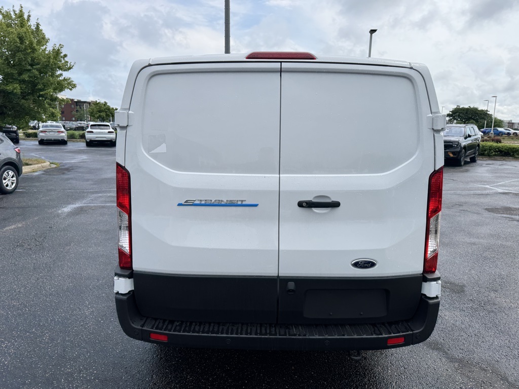 2025 Ford Transit photo 5