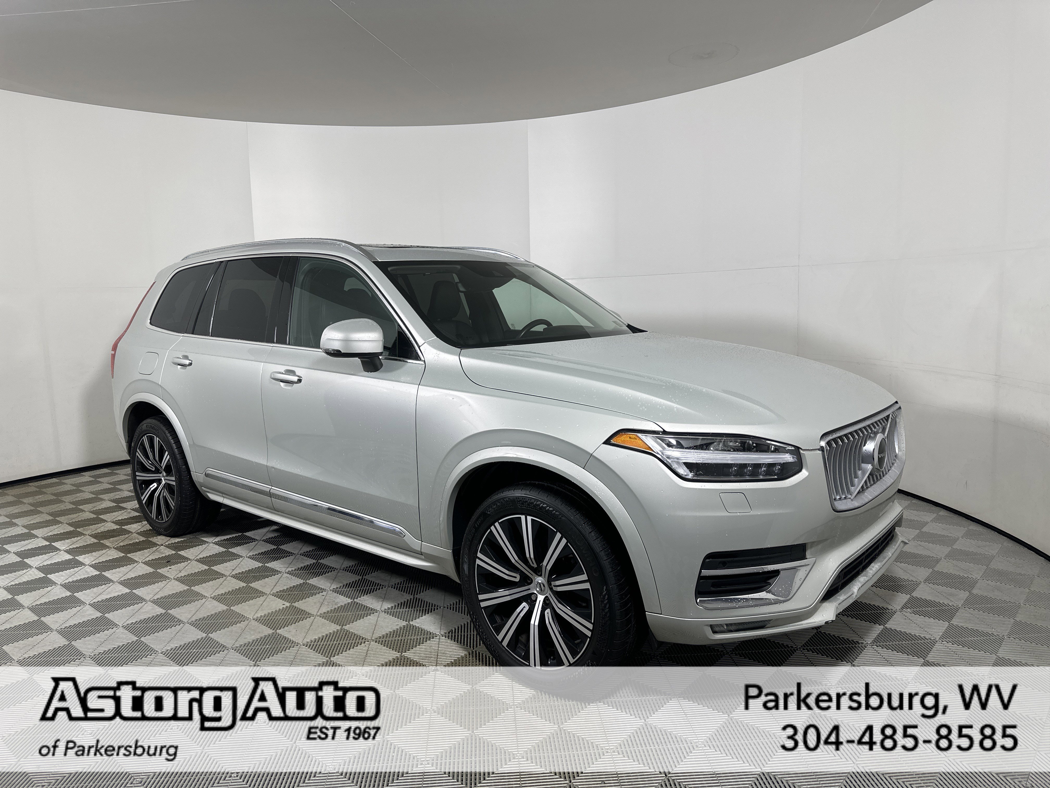 2022 Volvo XC90 Inscription