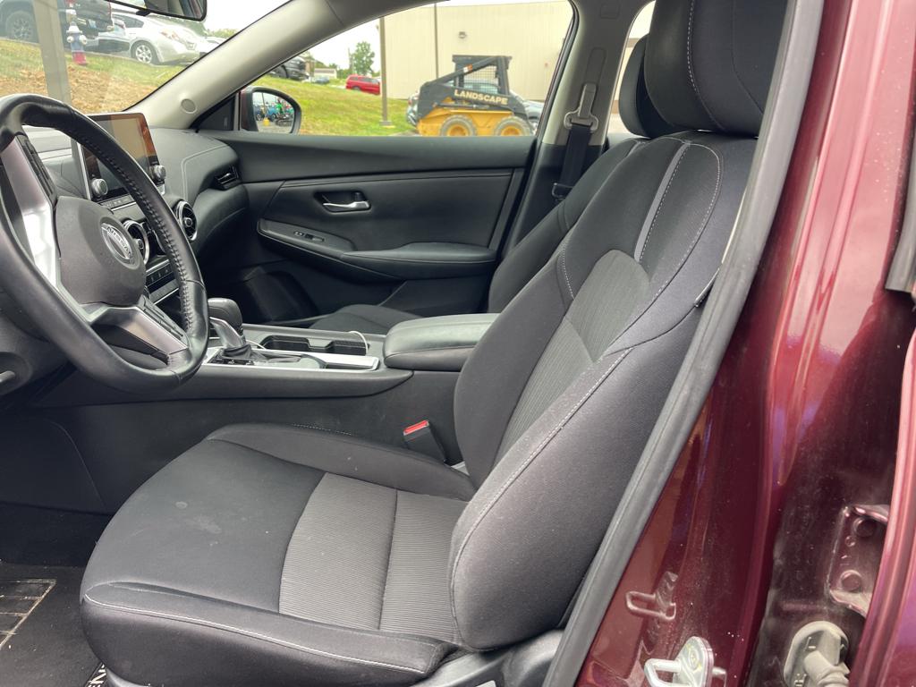 2022 Nissan Sentra SV photo 6