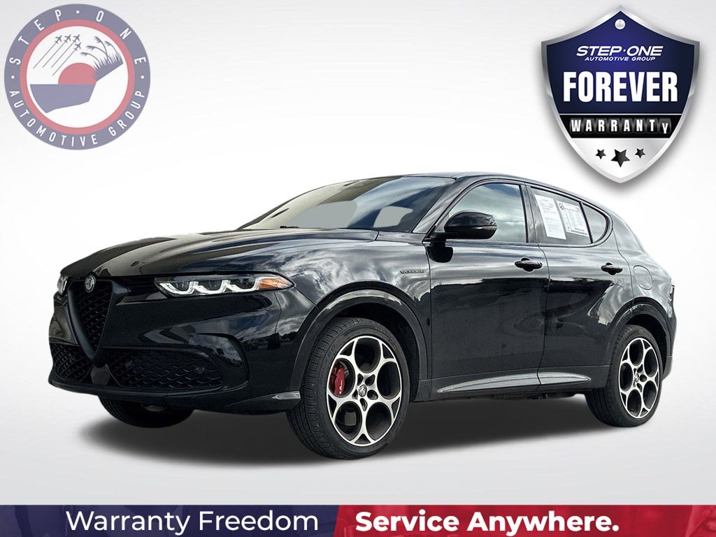 2024 Alfa Romeo Tonale Veloce's photo