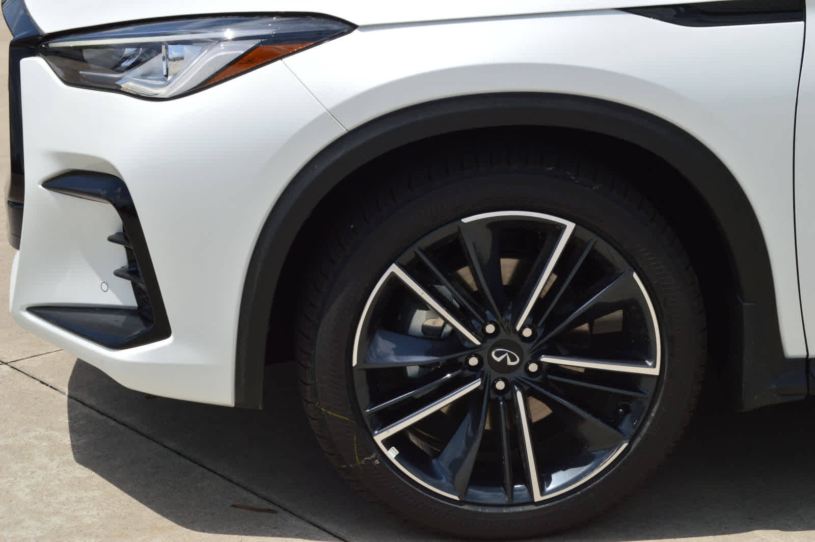 2025 Infiniti QX50 SPORT AWD photo 6