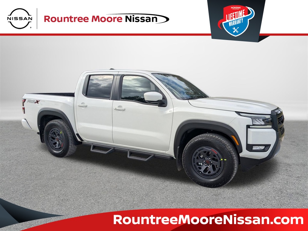 2026 Nissan Frontier PRO-X's photo