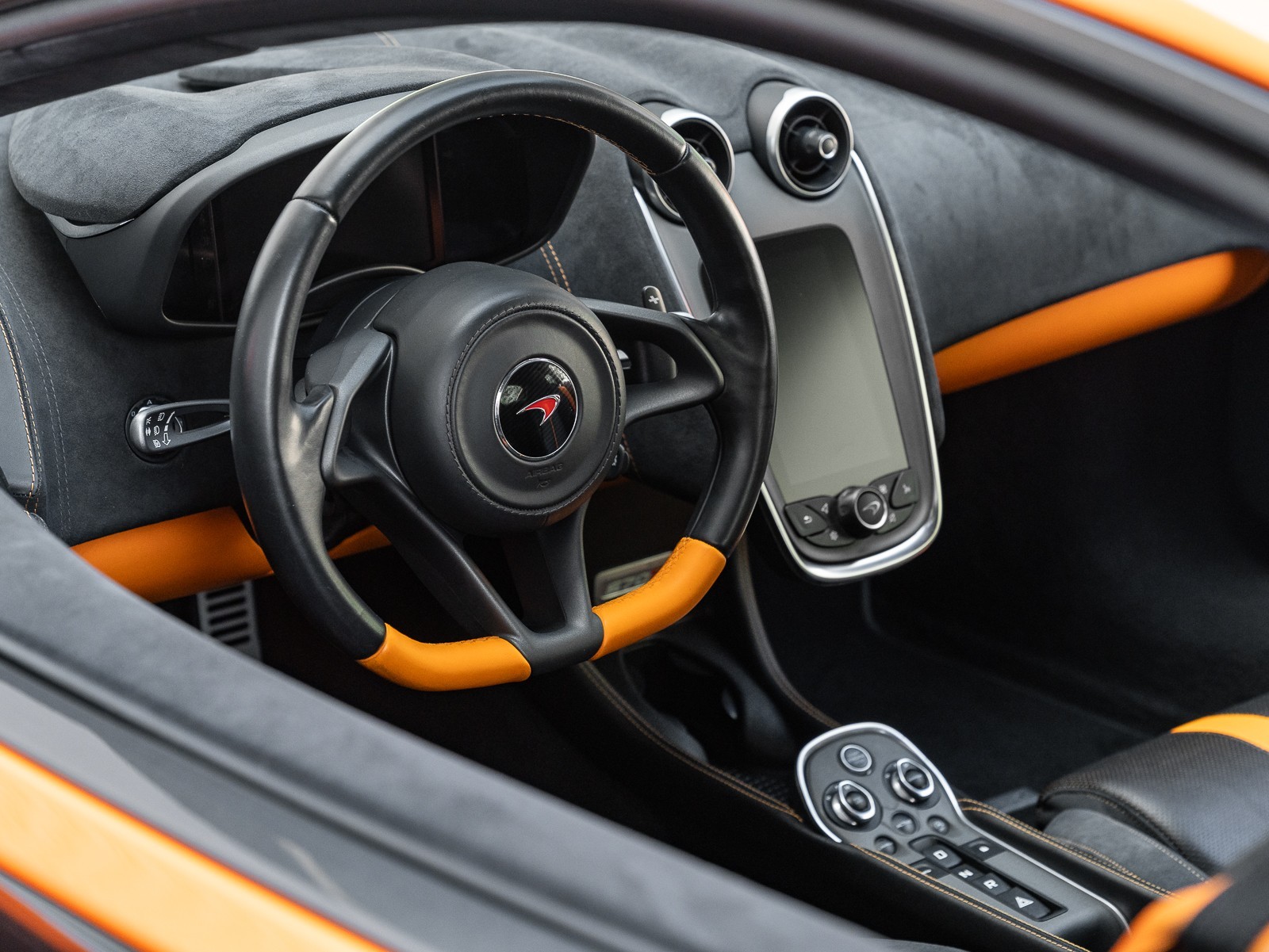 2016 Mclaren 570S Coupe S photo 14