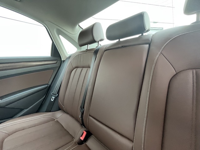 2022 Volkswagen Passat 2.0T Limited photo 44