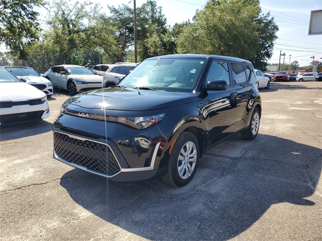 2025 Kia Soul LX photo 4