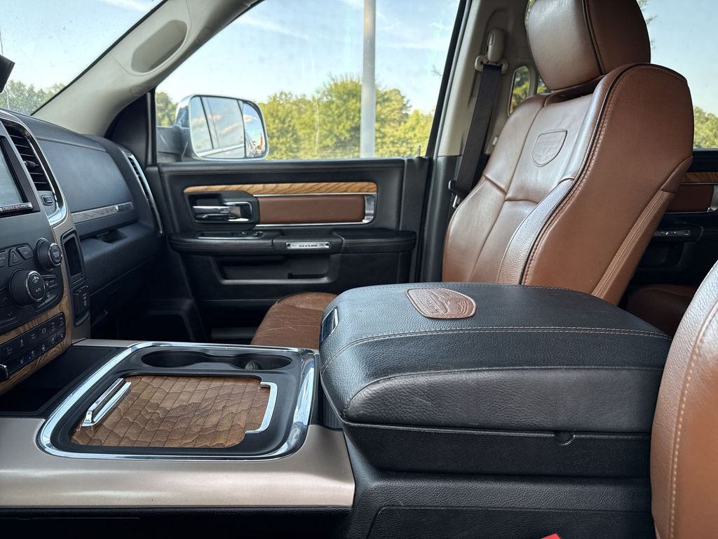 2018 Ram 3500 Laramie Longhorn photo 21