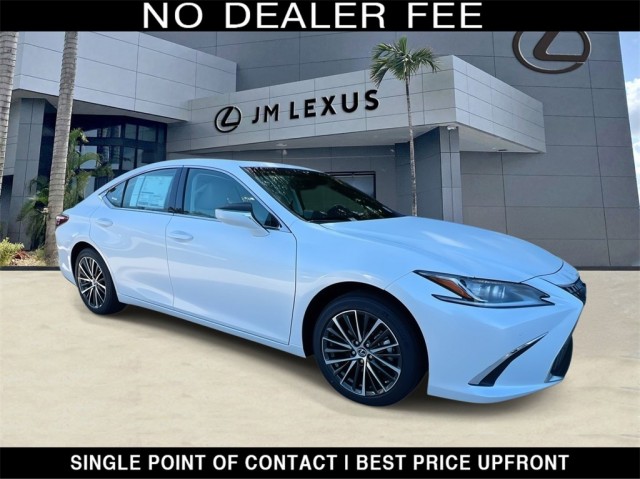 2025 Lexus ES 350's photo