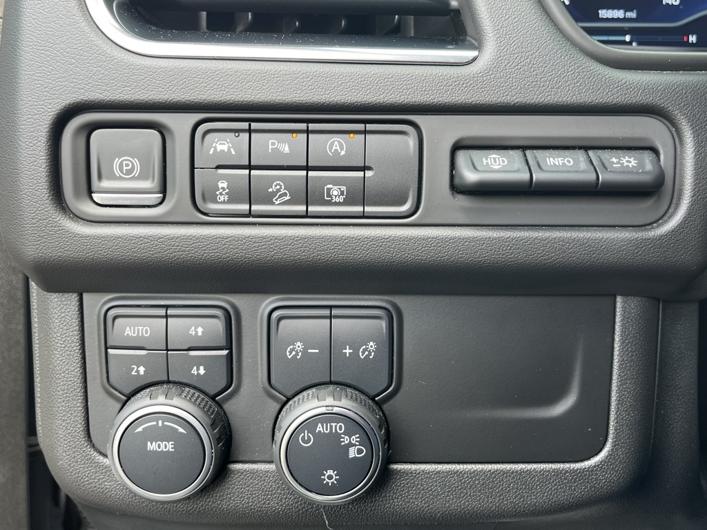 2023 Chevrolet Tahoe High Country photo 24