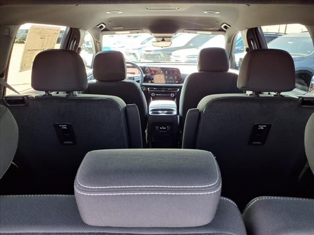 2026 Chevrolet Traverse photo 4