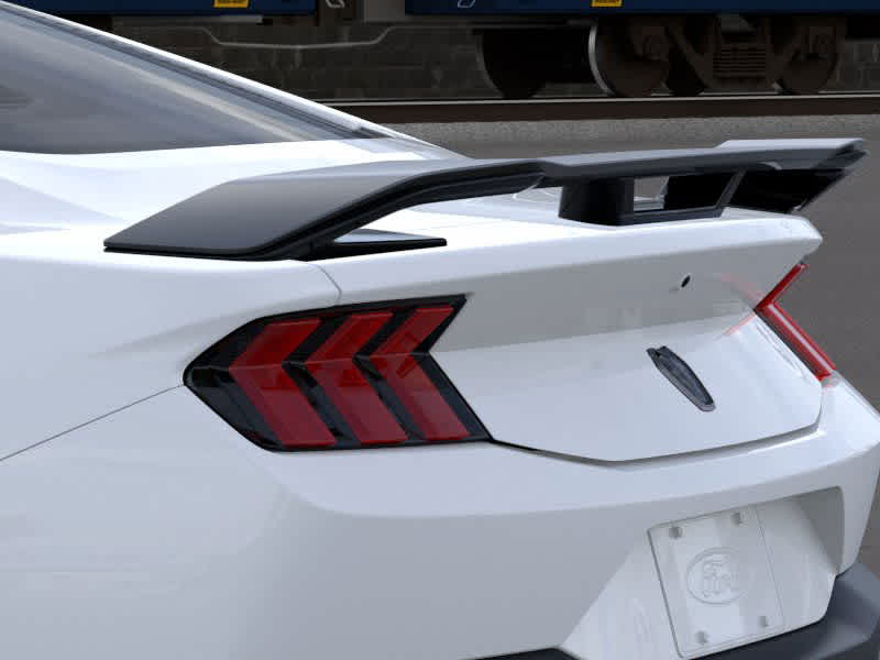 2025 Ford Mustang Dark Horse photo 20