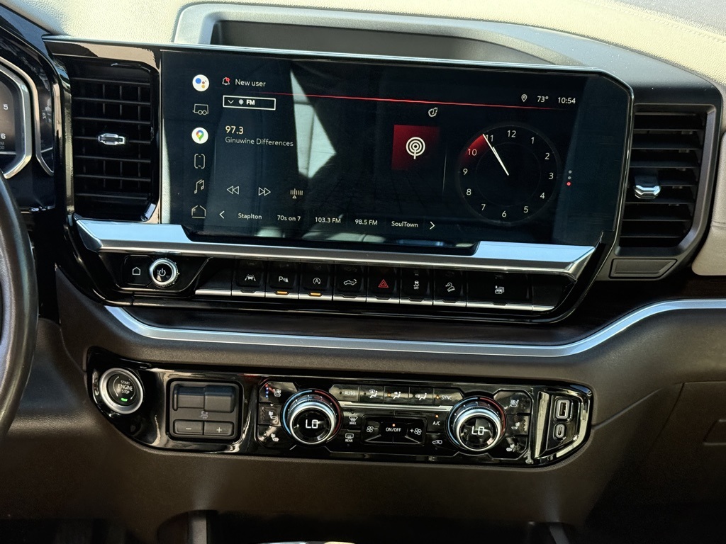2022 Gmc Sierra SLT photo 22