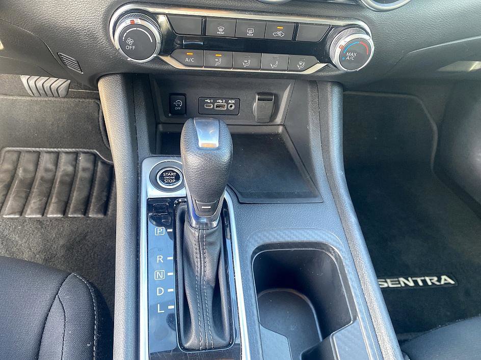 2024 Nissan Sentra SV photo 13