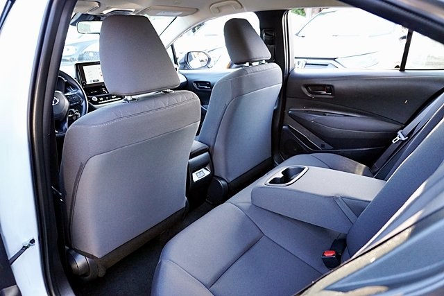 2024 Toyota Corolla LE photo 15