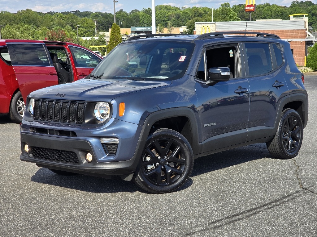 2022 Jeep Renegade Altitude photo 2
