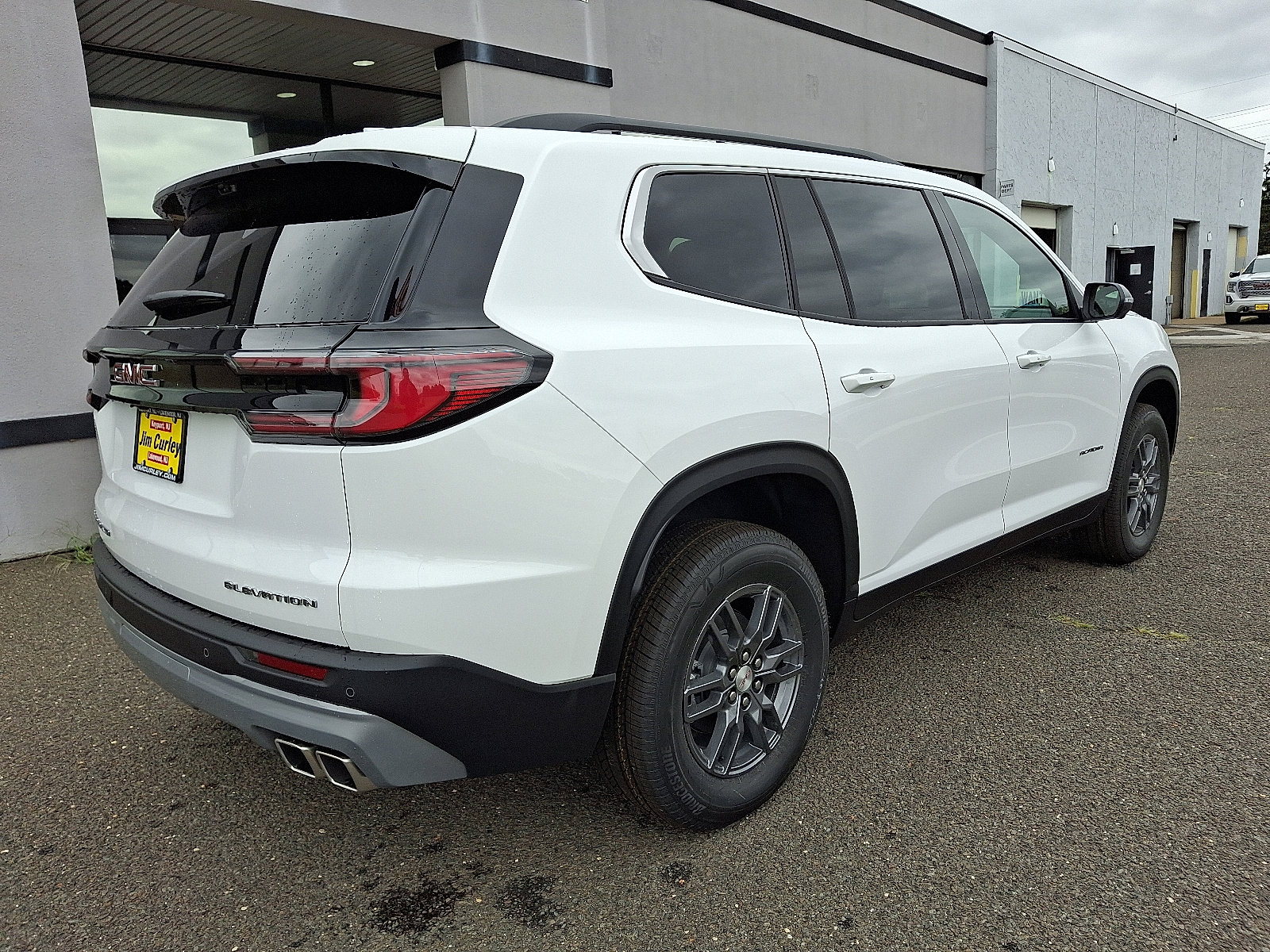 2026 Gmc Acadia Elevation photo 3