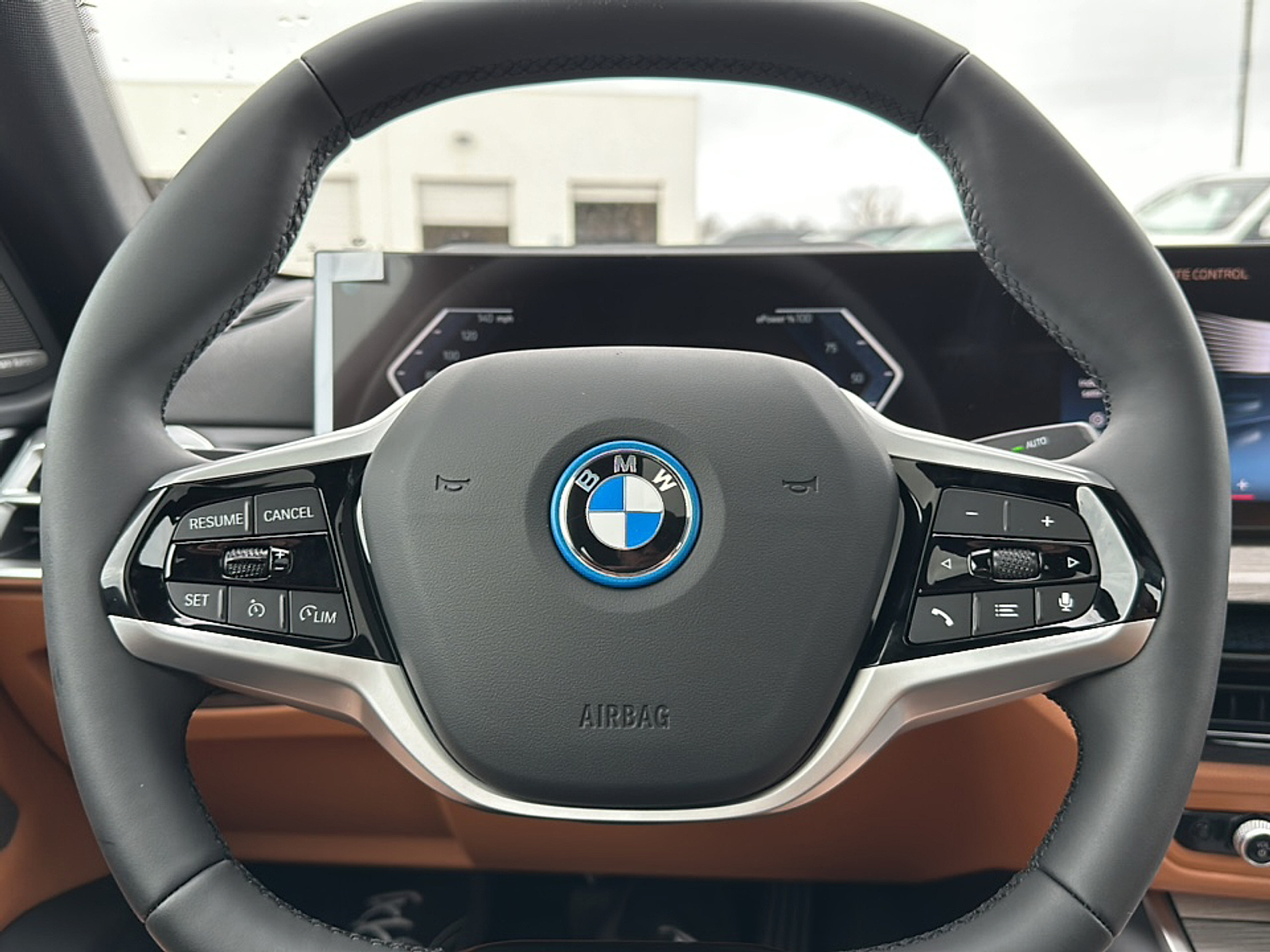 New 2025 Alpine White BMW eDrive40 image 19