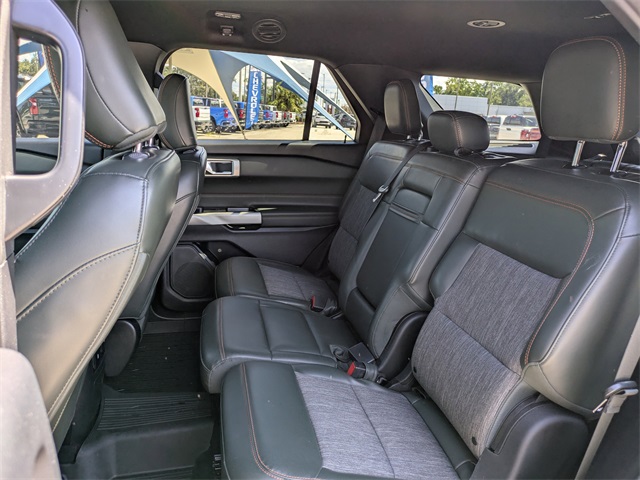 2022 Ford Explorer Timberline photo 15