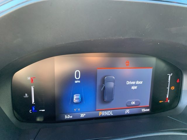 2025 Ford Escape ST-Line photo 16