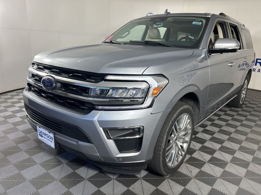 2024 Ford Expedition Limited's photo
