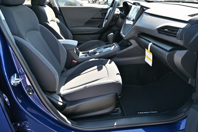 2025 Subaru Crosstrek Premium photo 14