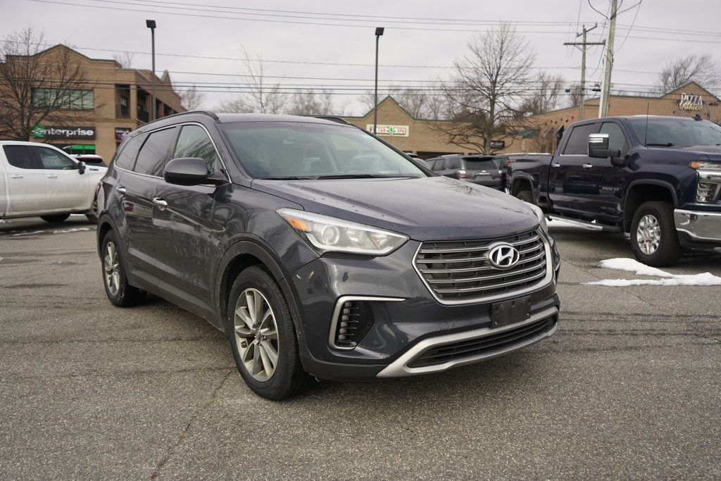 2017 Hyundai Santa Fe SE