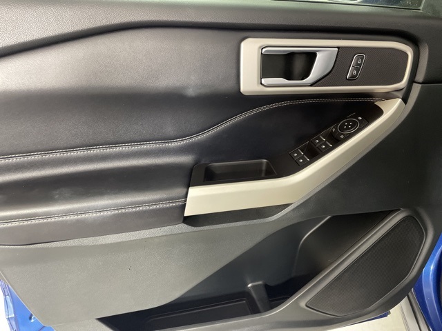 2021 Ford Explorer XLT photo 13