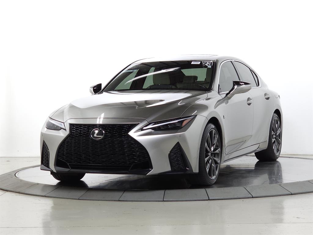 2023 Lexus IS F SPORT photo 4