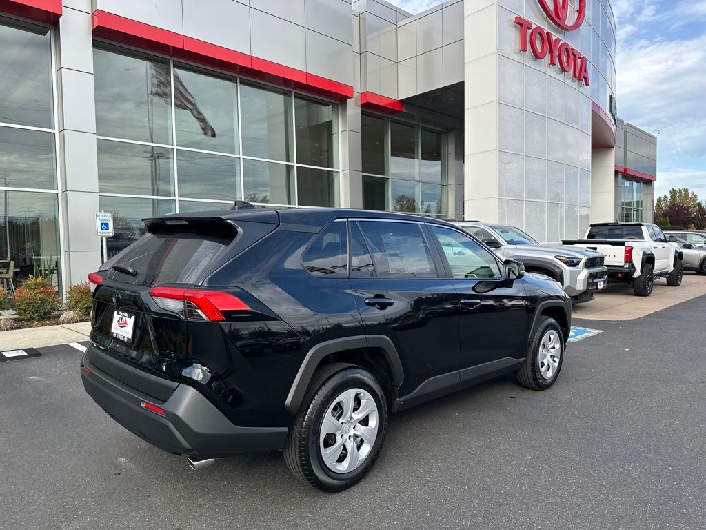 2025 Toyota RAV4 LE photo 3