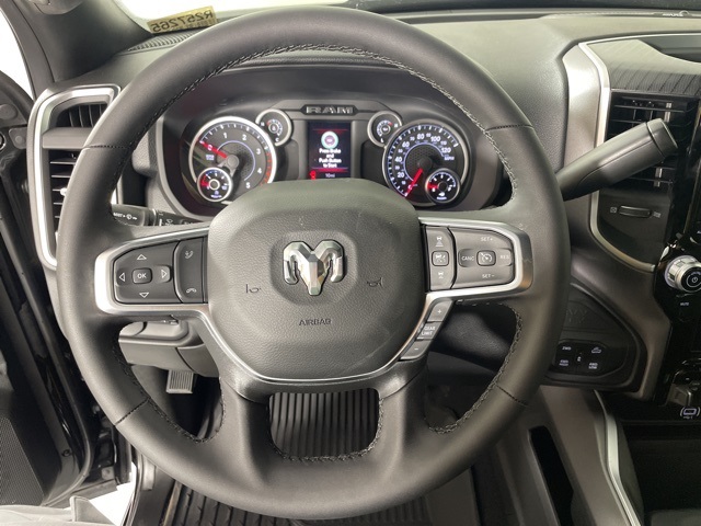 2025 Ram 2500 Big Horn photo 20