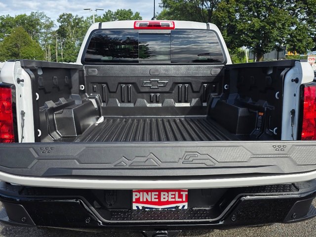 2026 Chevrolet Colorado Trail Boss photo 4