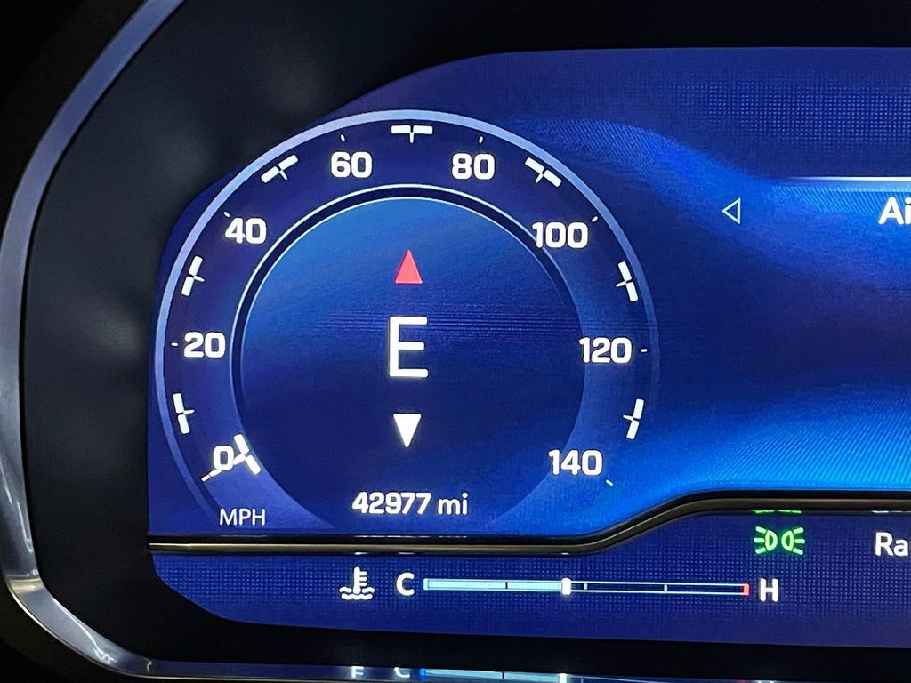 2022 Chevrolet Tahoe LT photo 4