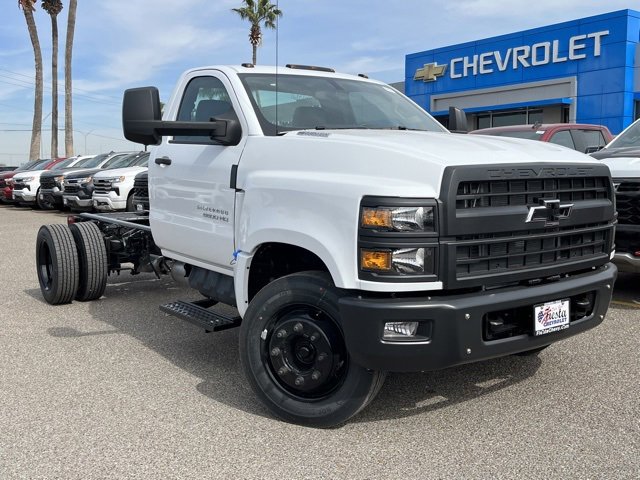 2023 Chevrolet Silverado 4500 Medium Duty Chassis Cab Work Truck's photo