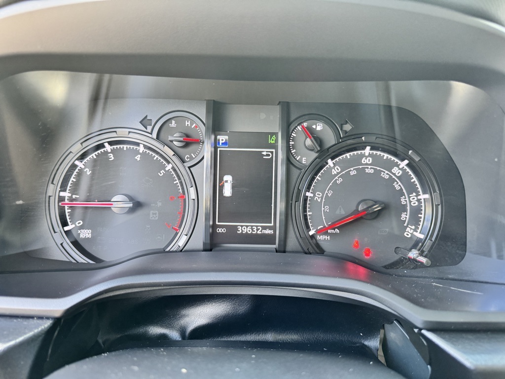 2021 Toyota 4Runner SR5 Premium photo 19