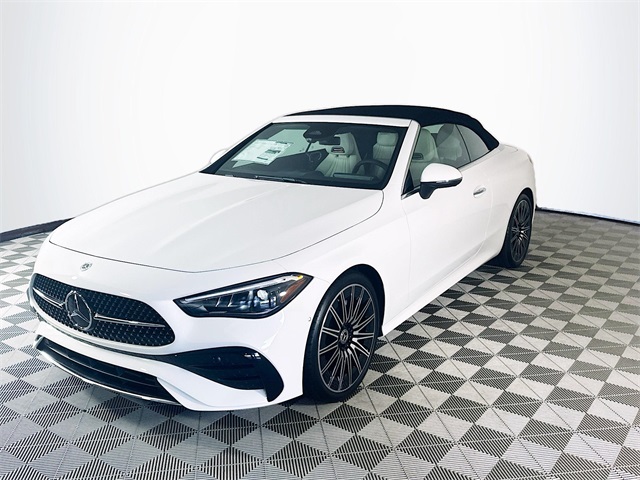 2026 Mercedes Benz CLE 300 4MATIC Cabriolet photo 3