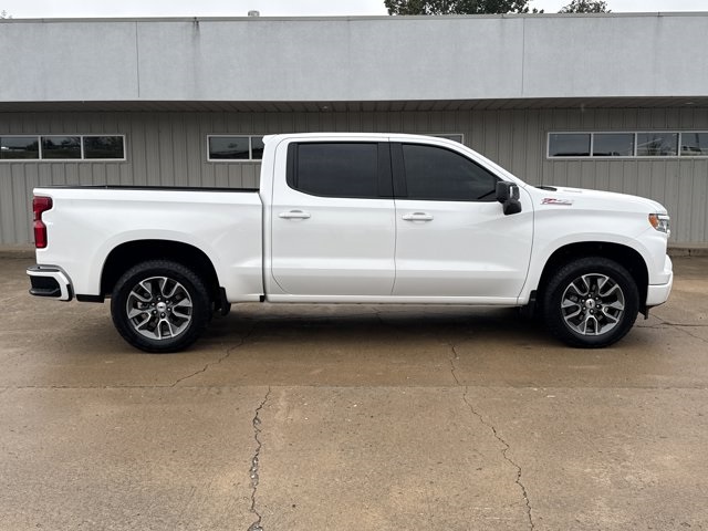 2025 Chevrolet Silverado 1500 RST photo 2