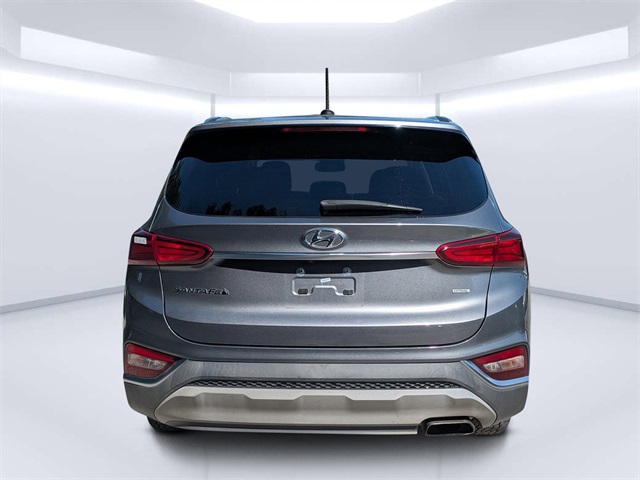 2020 Hyundai Santa Fe SE photo 3