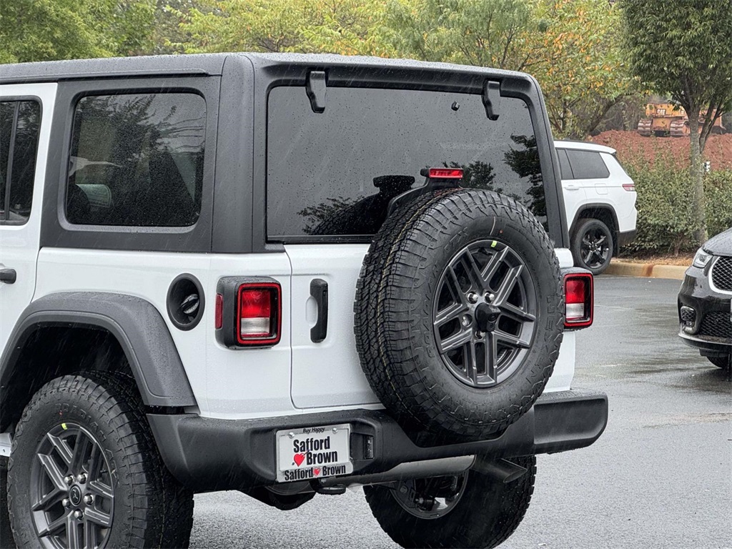 2025 Jeep Wrangler Sport S photo 10