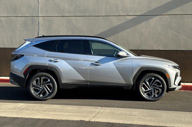 2025 Hyundai Tucson Hybrid Limited photo 4