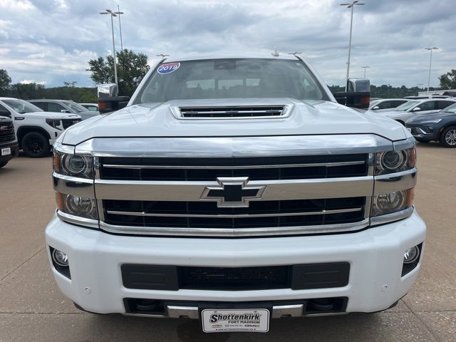 2019 Chevrolet Silverado 2500HD High Country photo 12
