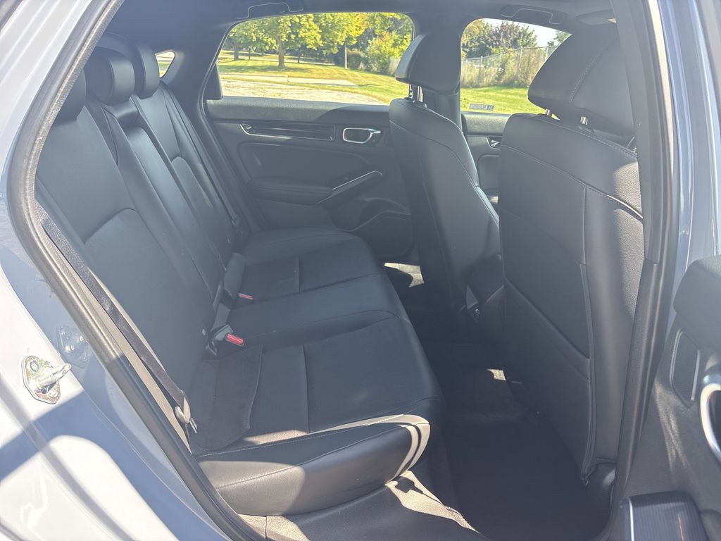 2022 Honda Civic Sport Touring photo 25