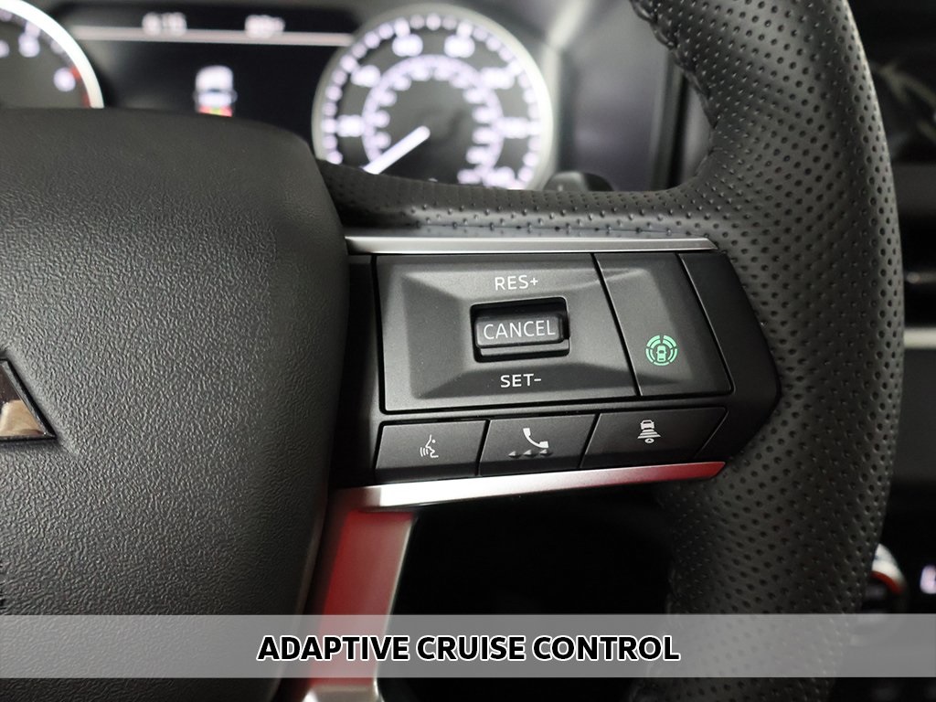 2025 Mitsubishi Outlander SE Ralliart photo 3