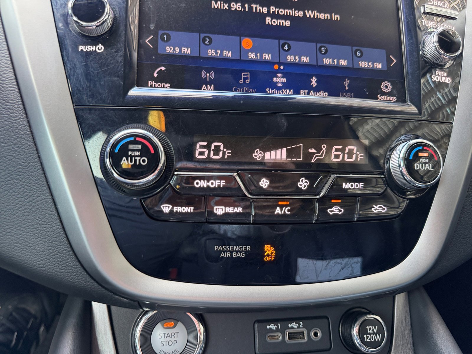 2023 Nissan Murano SV photo 16