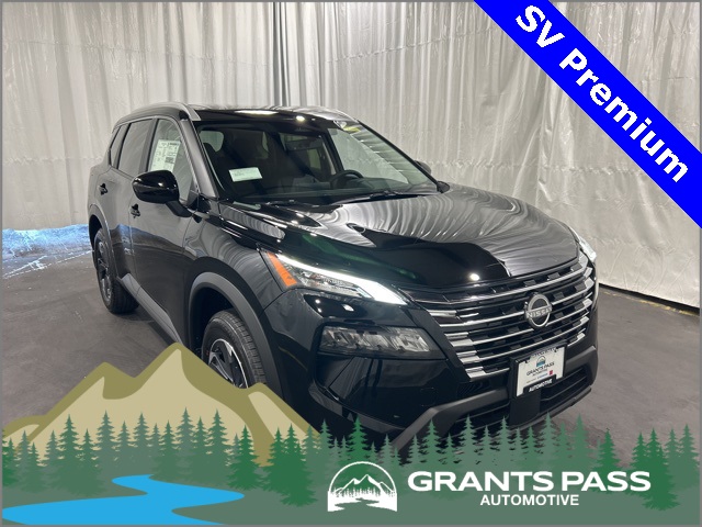 2026 Nissan Rogue SV's photo