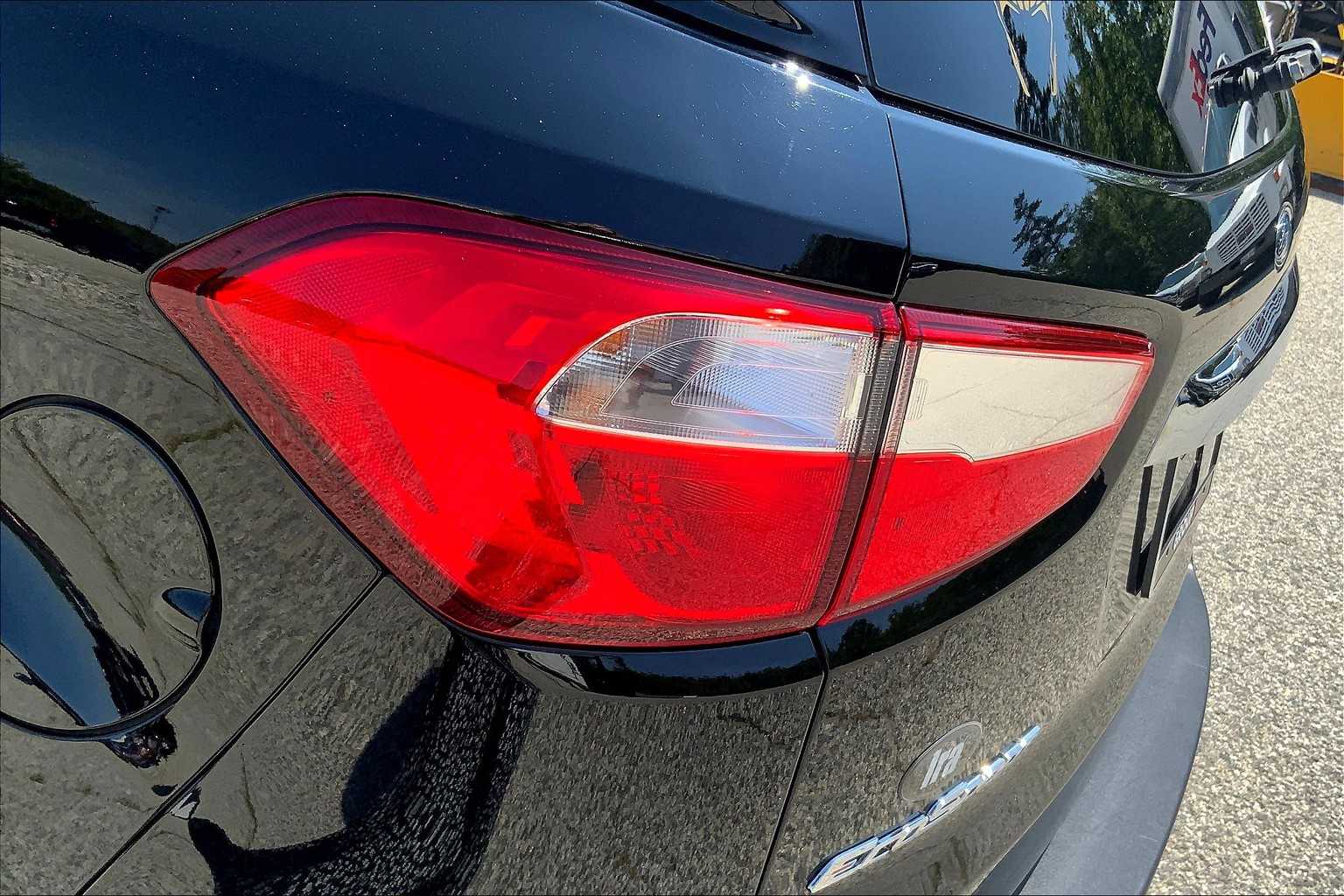 2019 Ford EcoSport Titanium photo 26