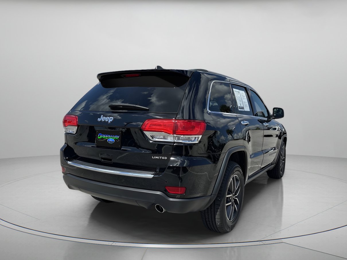 2019 Jeep Grand Cherokee Limited Sport photo 3