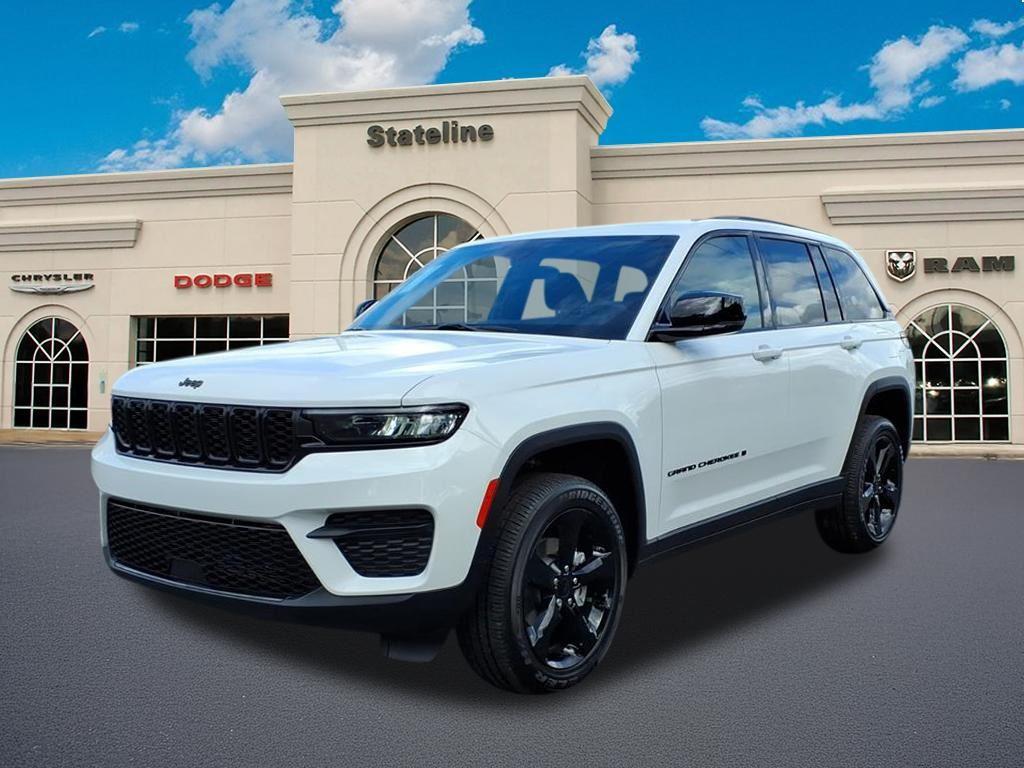 2025 Jeep Grand Cherokee Altitude's photo